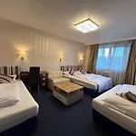 Austria 3*