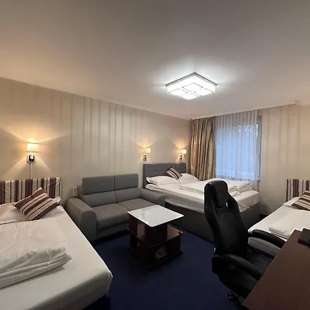 Austria Hotel 3*