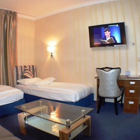 Austria Hotel 3*